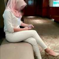 Atakent Escort Profilleri: Güzel, Uzun, Sarı Saçlı, 71 Kg ve 179 Cm'lik Unutulmaz Deneyim