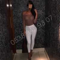 Atakent'in Gözdesi Escort: Haz Dolu Anılarınızı Dikkatle Biçimlendiriyor